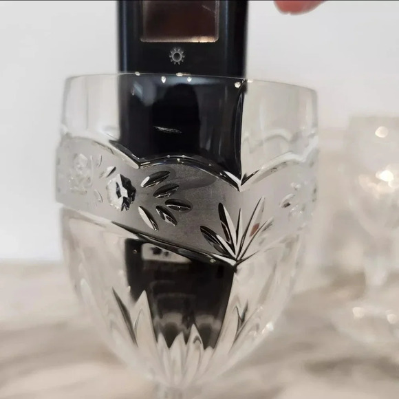 Vintage Set of 4 Oneida Southern Garden Wine/Water Glass - Picture 10 of 12